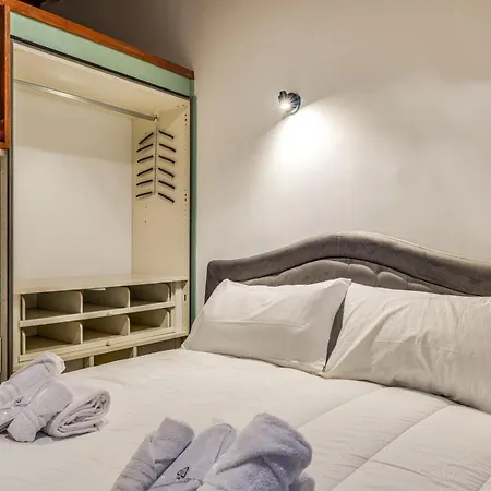 Fico Giallo - Piazza Navona Apartment