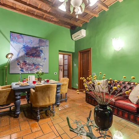 Fico Giallo - Piazza Navona Apartment *
